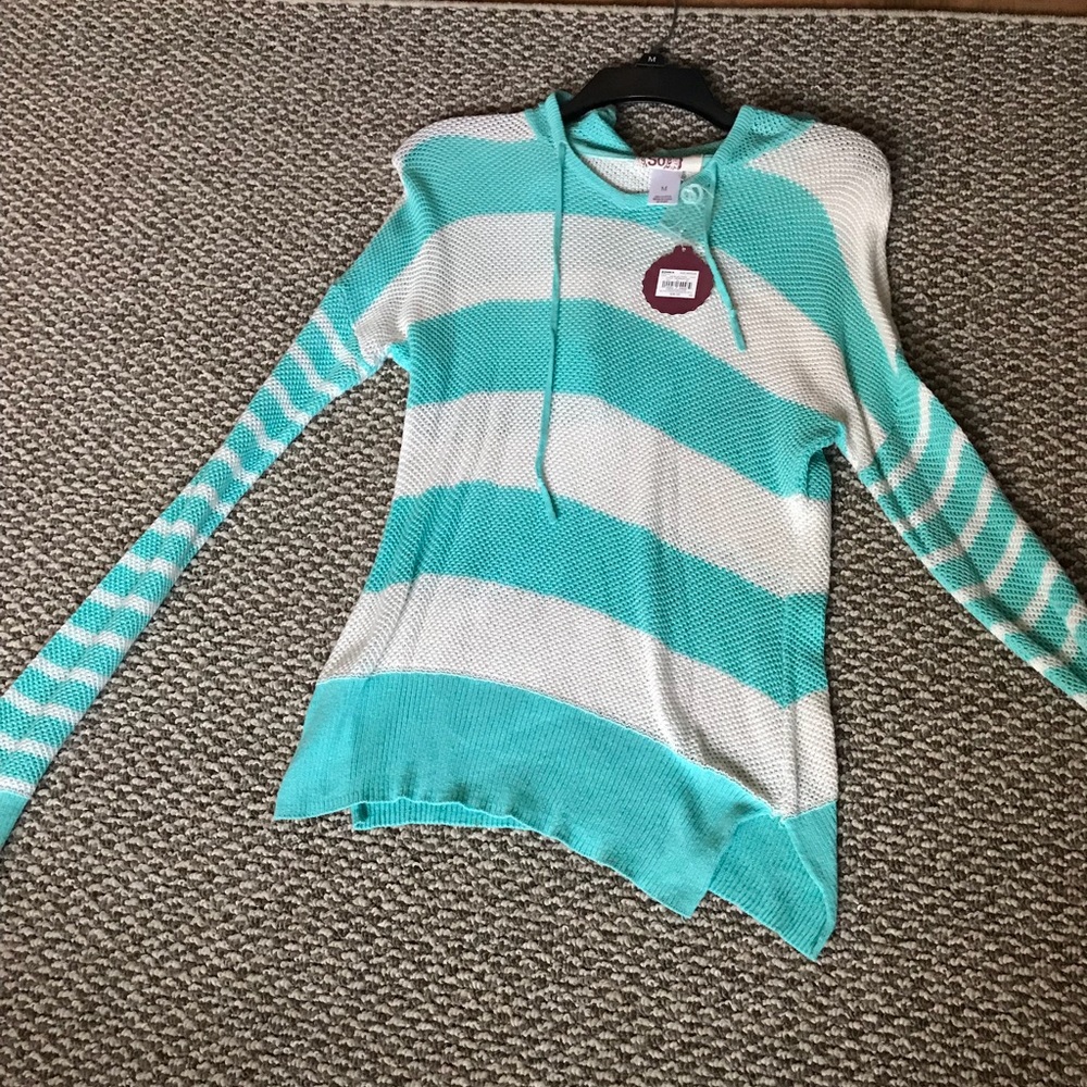 Long sleeve top